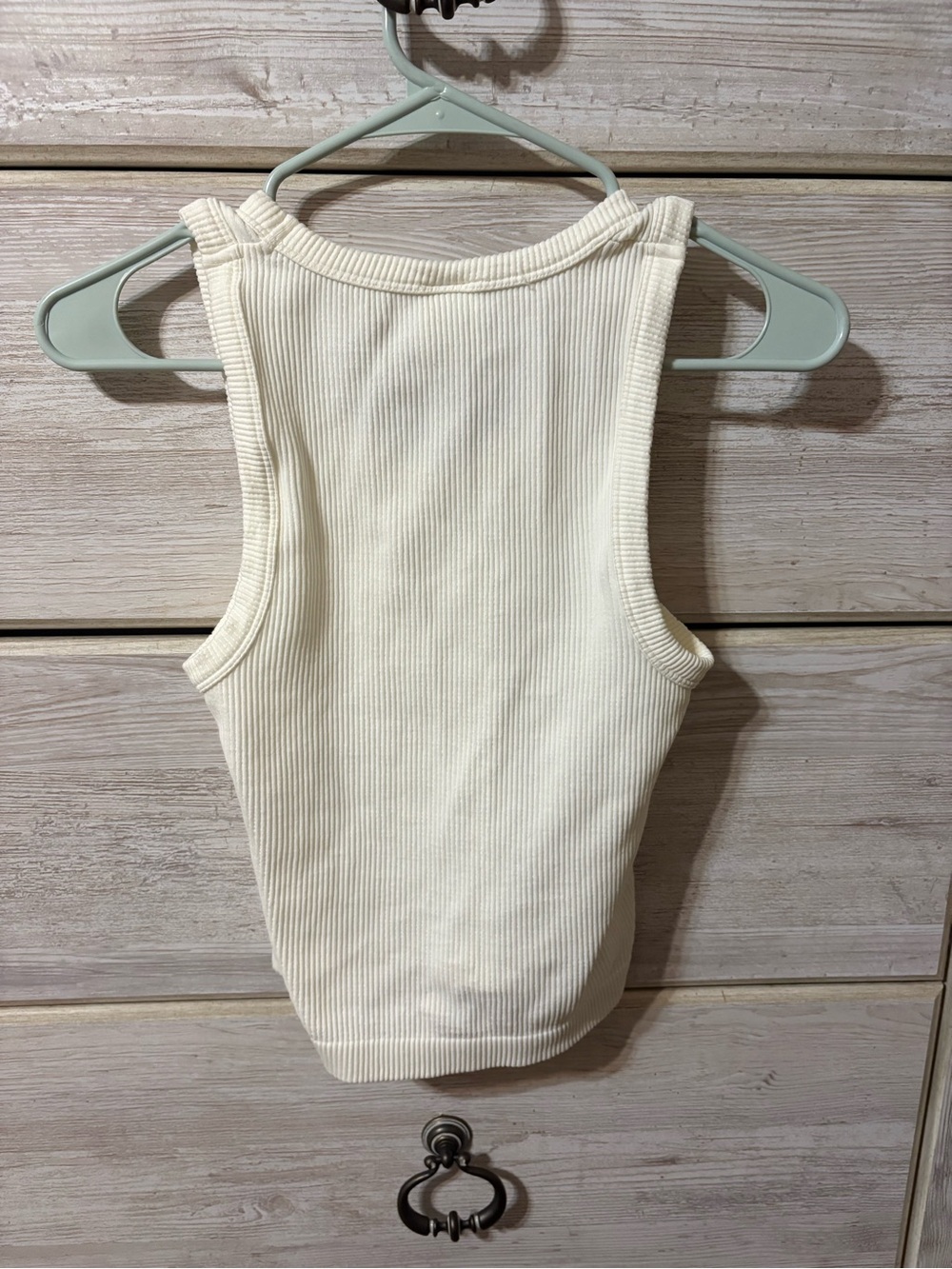 Tank top - Picture 2 of 3